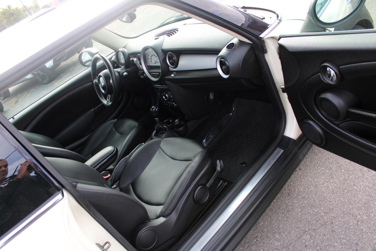 MINI Cooper Hardtop 2dr Cpe 2013