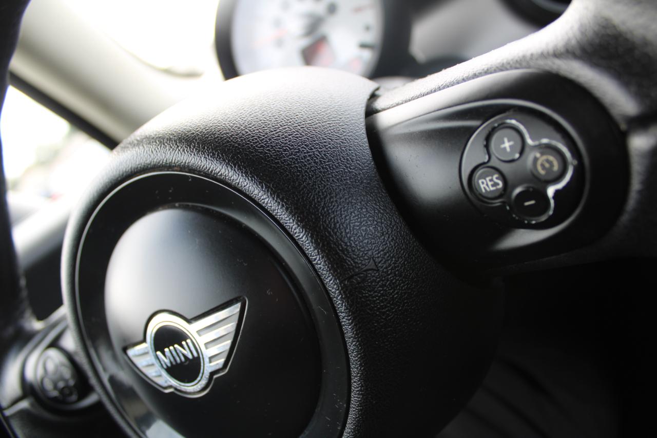 MINI Cooper Hardtop 2dr Cpe 2013