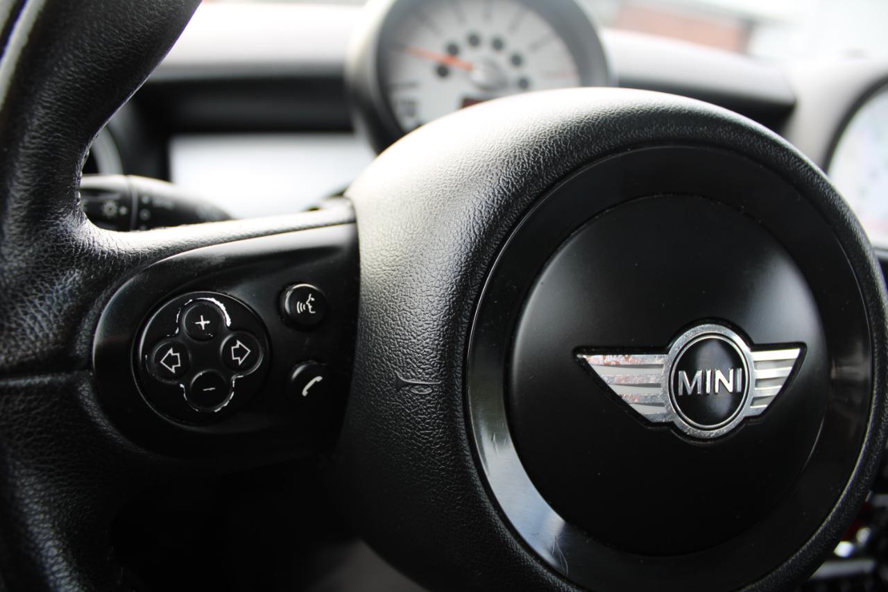 MINI Cooper Hardtop 2dr Cpe 2013