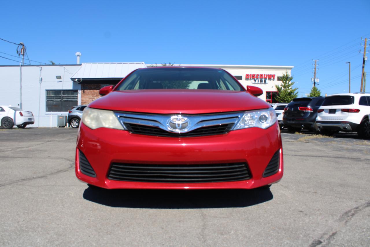Toyota Camry 2014.5 4dr Sdn I4 Auto LE (Natl) 2014