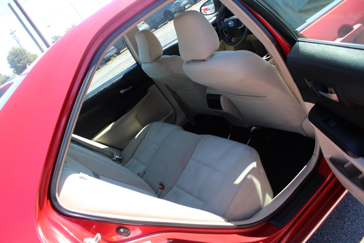 Toyota Camry 2014.5 4dr Sdn I4 Auto LE (Natl) 2014
