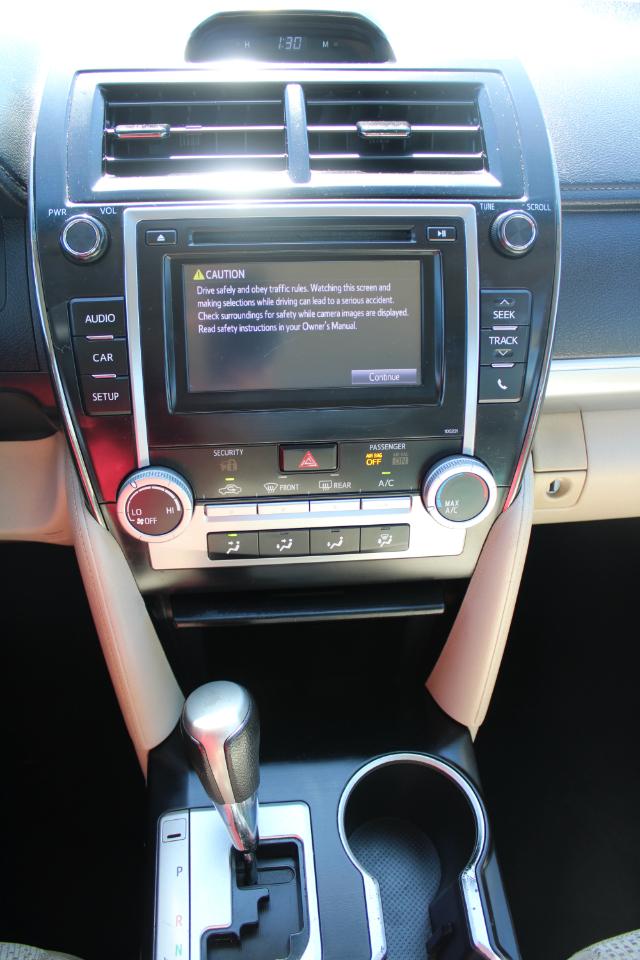 Toyota Camry 2014.5 4dr Sdn I4 Auto LE (Natl) 2014