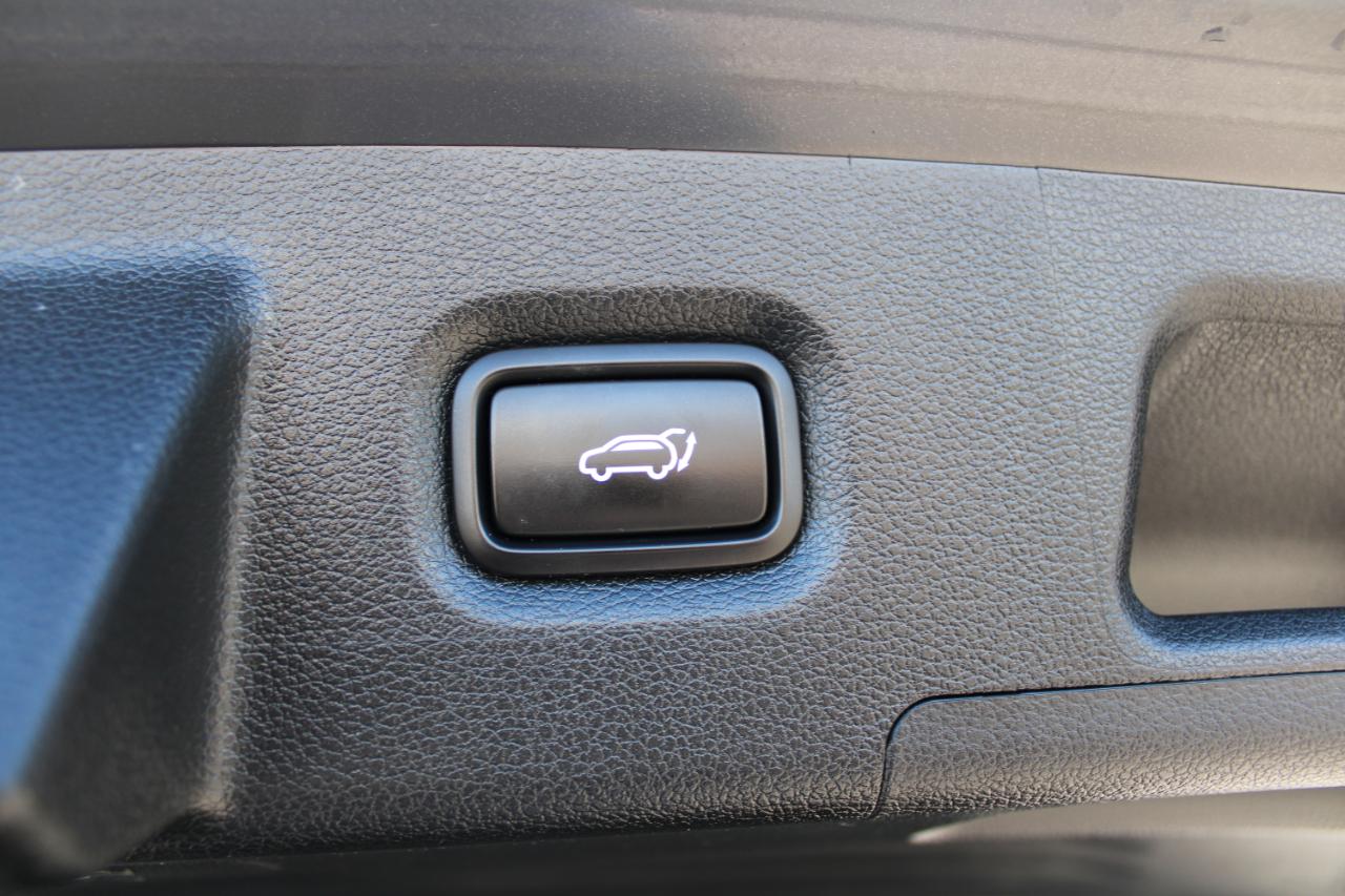 Hyundai Santa Fe Limited 2.4L Auto FWD 2019