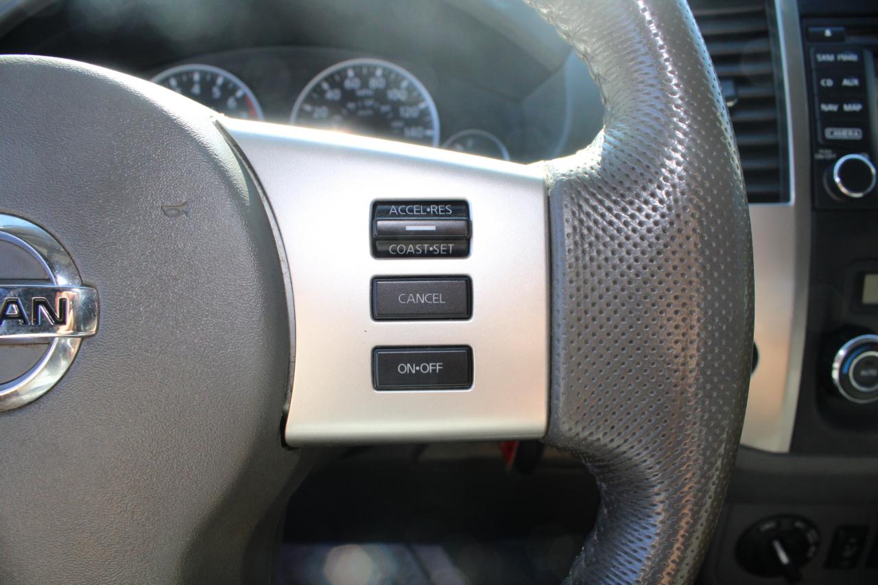 Nissan Frontier 4WD Crew Cab SWB Auto SL 2014