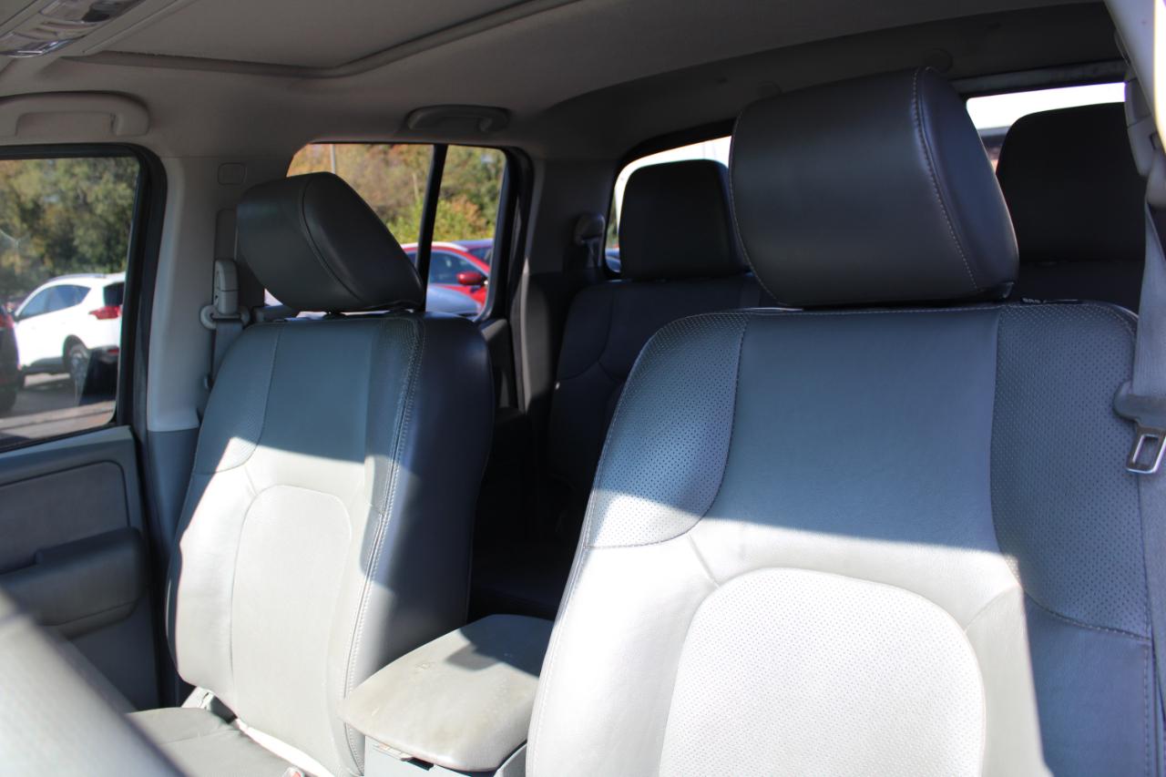 Nissan Frontier 4WD Crew Cab SWB Auto SL 2014