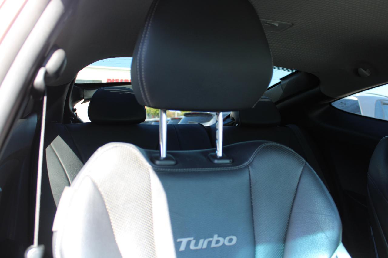 Hyundai Veloster 3dr Cpe Auto Turbo w/Black Int 2013