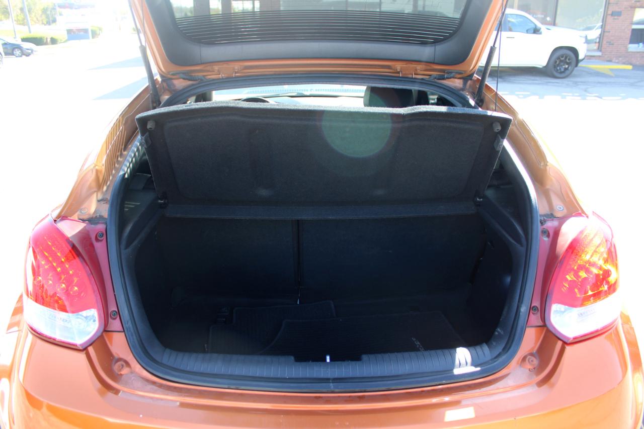 Hyundai Veloster 3dr Cpe Auto Turbo w/Black Int 2013