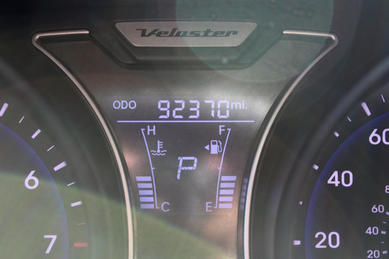 Hyundai Veloster 3dr Cpe Auto Turbo w/Black Int 2013