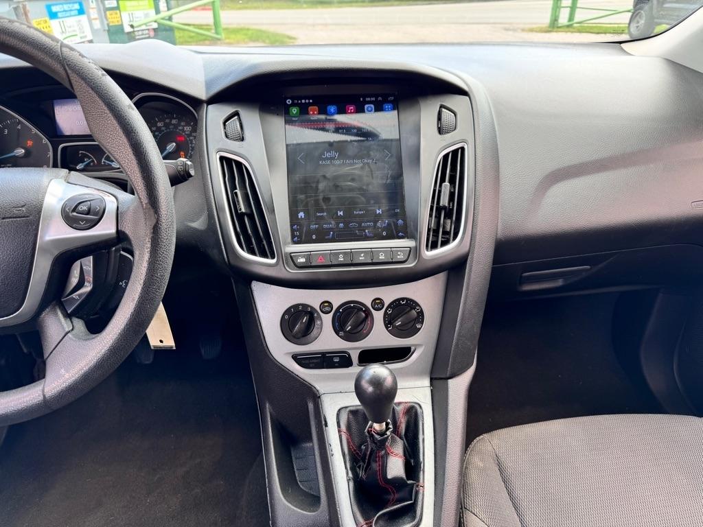Ford Focus  2012
