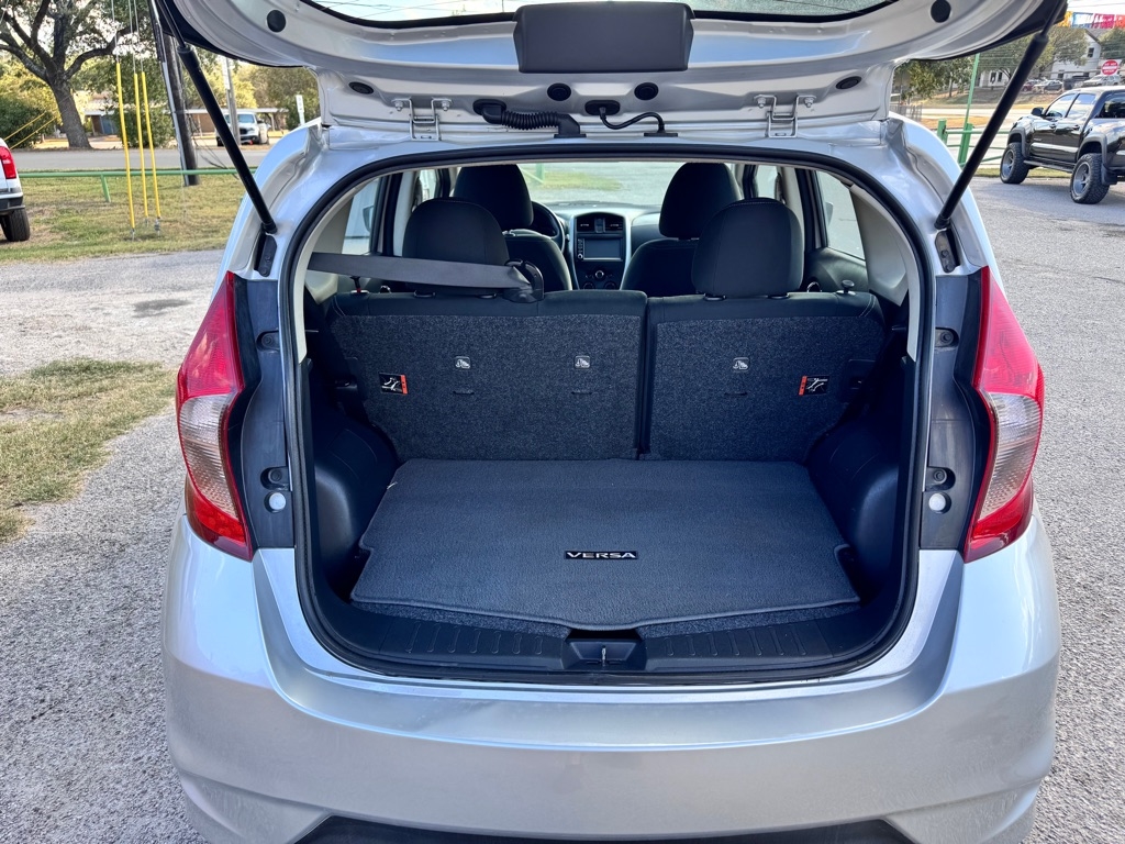 2019 Nissan Versa Note SV photo 18