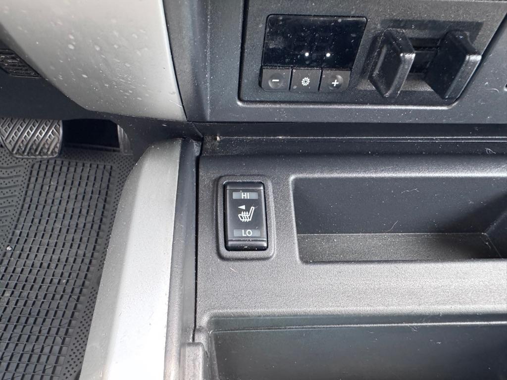 Nissan Titan  2021