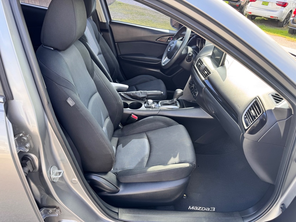 Mazda MAZDA3  2016