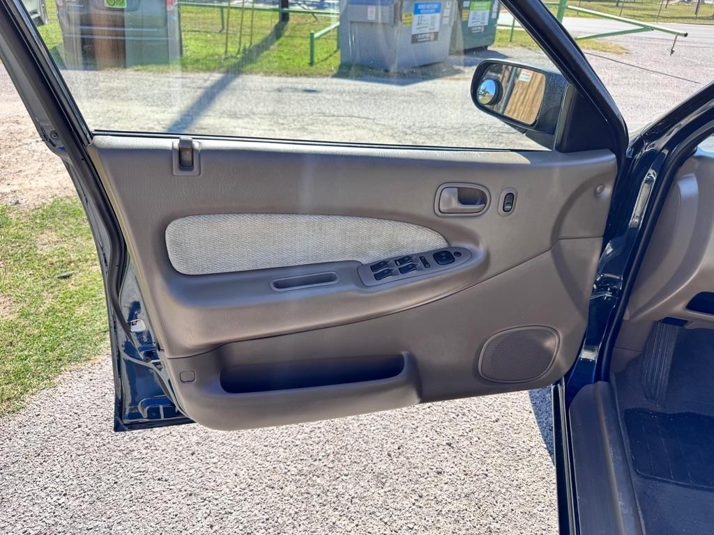 Mazda Protege  1998