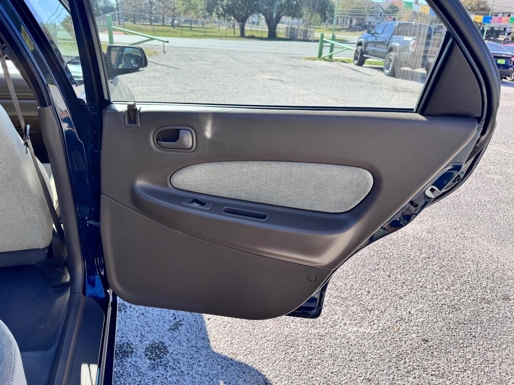Mazda Protege  1998
