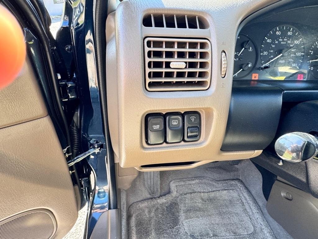 Mazda Protege  1998