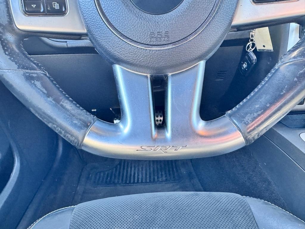 Dodge Challenger  2012