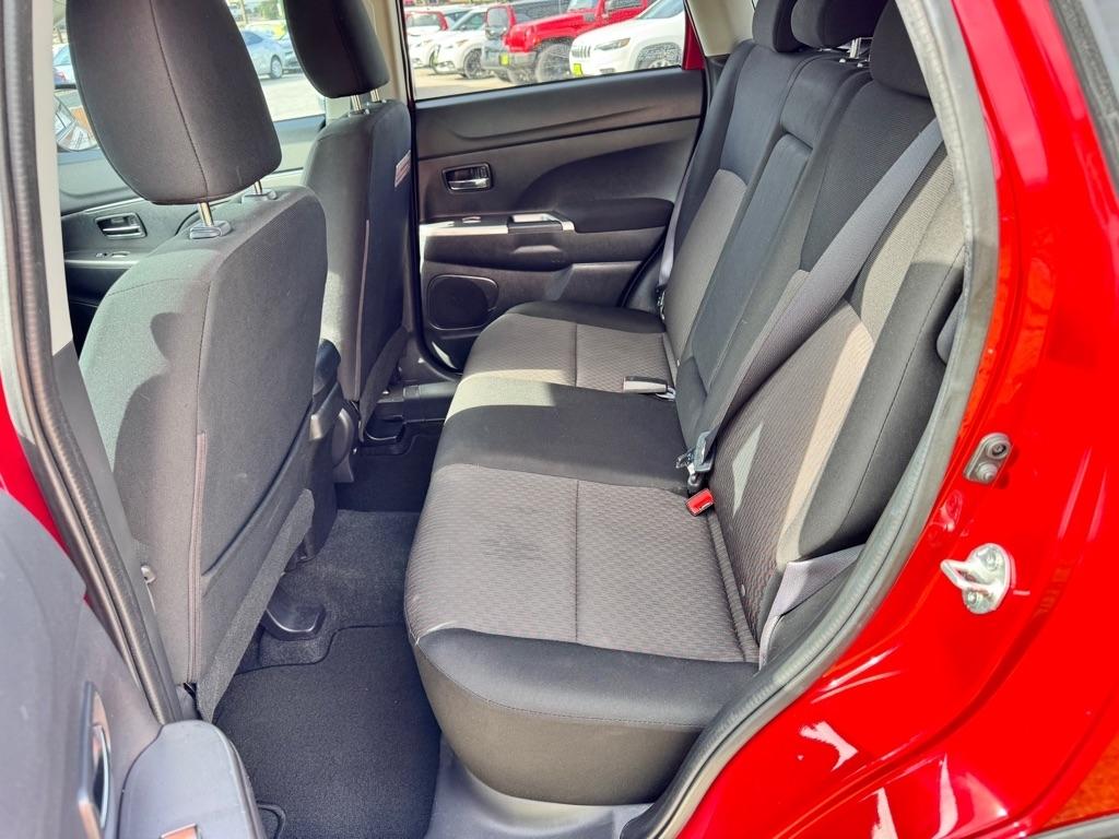 Mitsubishi Outlander Sport  2018