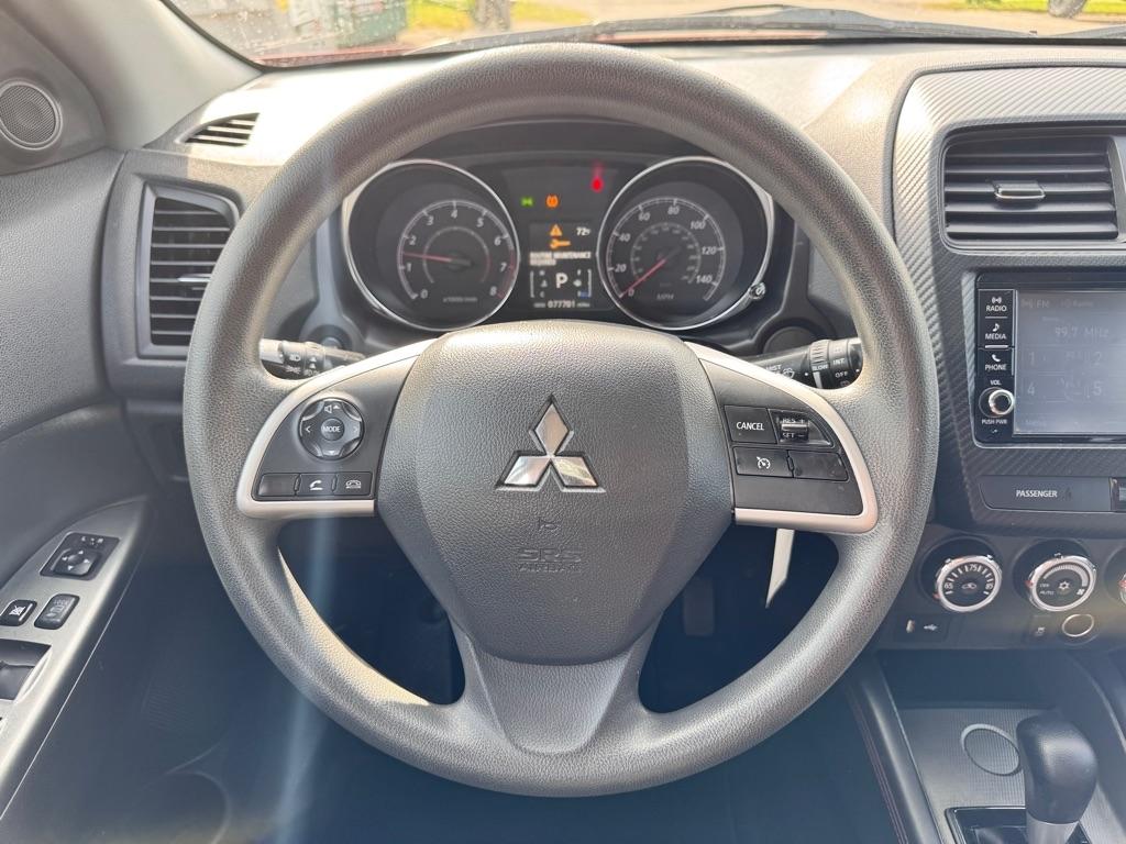Mitsubishi Outlander Sport  2018