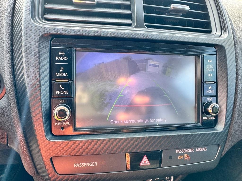 Mitsubishi Outlander Sport  2018
