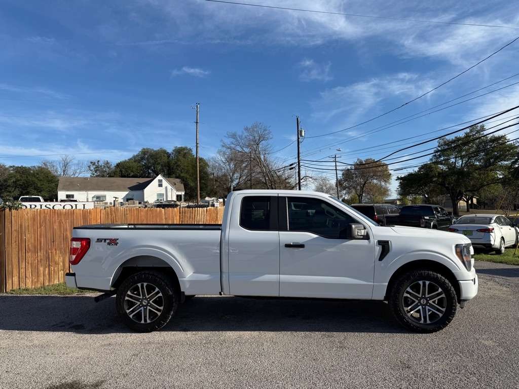 Ford F-150  2023