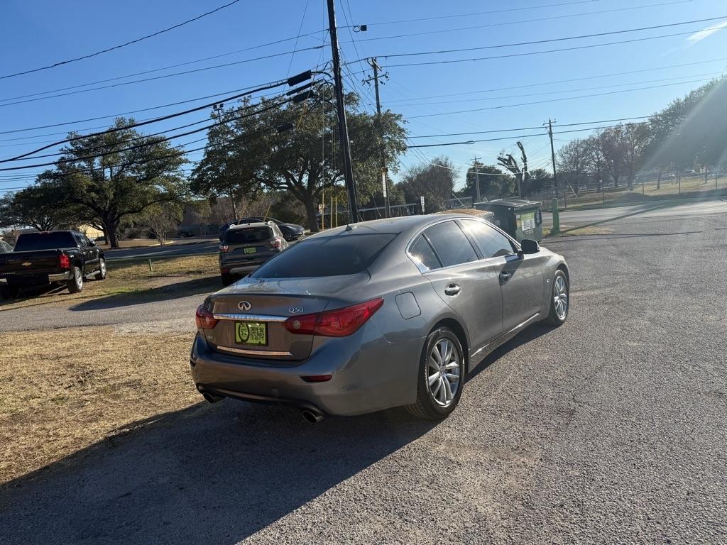 Infiniti Q50  2015