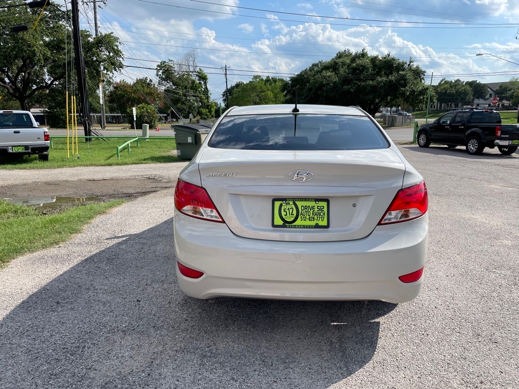 Hyundai Accent  2016