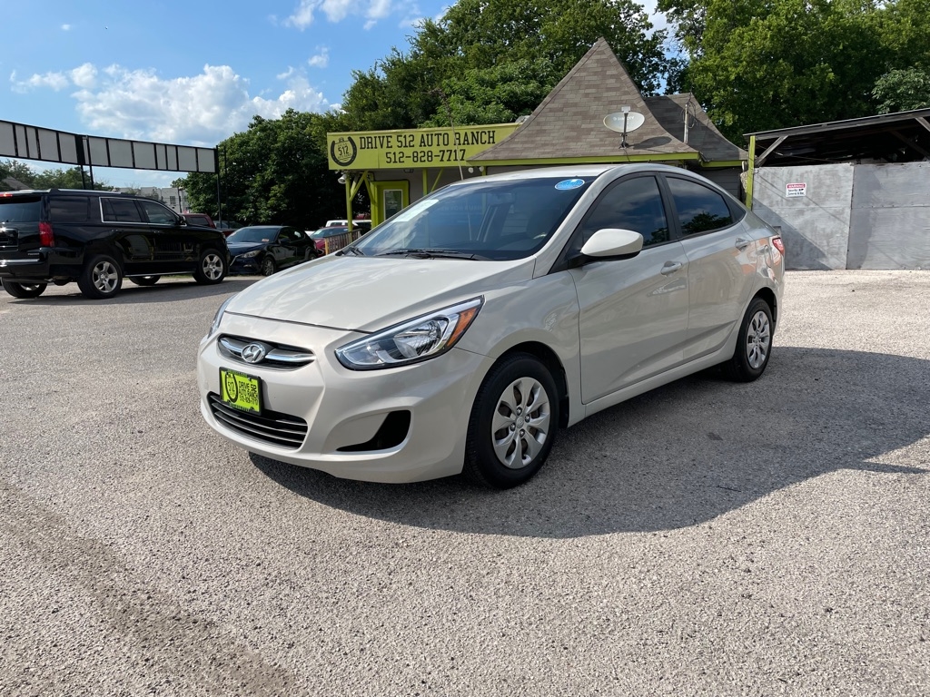 Hyundai Accent  2016