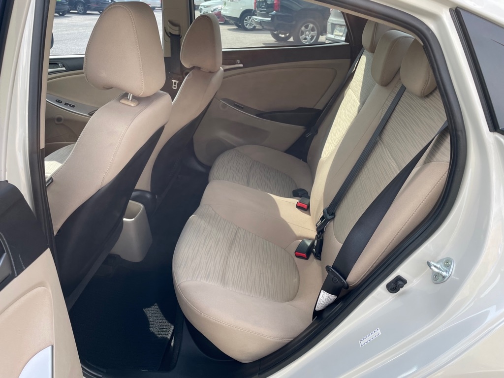 Hyundai Accent  2016