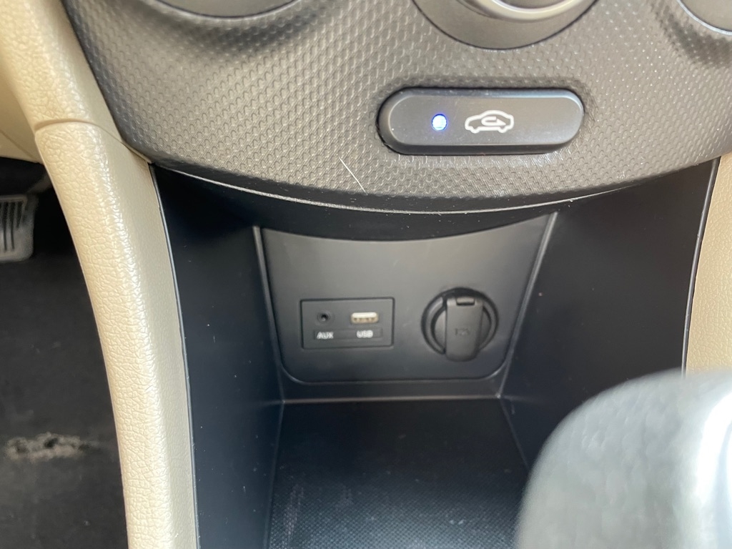 Hyundai Accent  2016