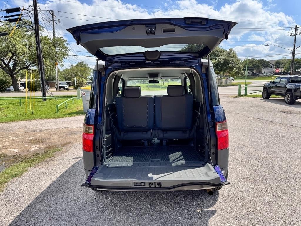 Honda Element  2003
