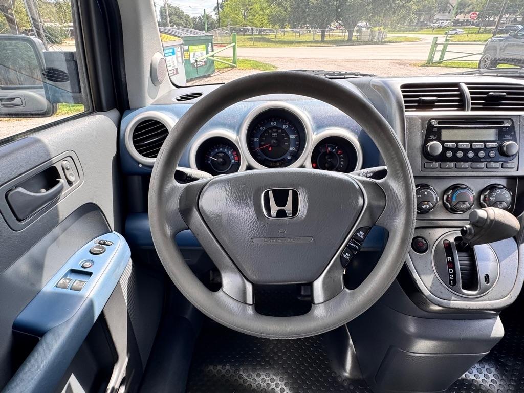 Honda Element  2003