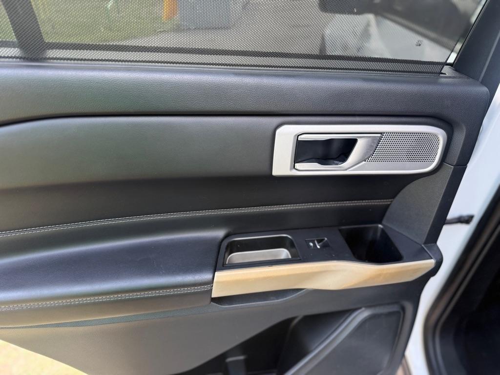 Ford Explorer  2021