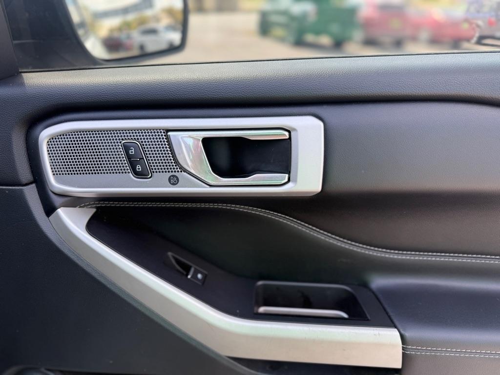 Ford Explorer  2021