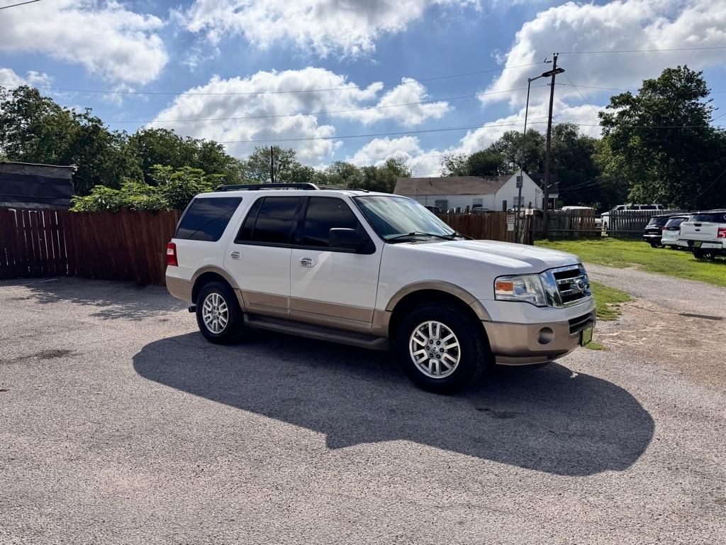 Ford Expedition  2014