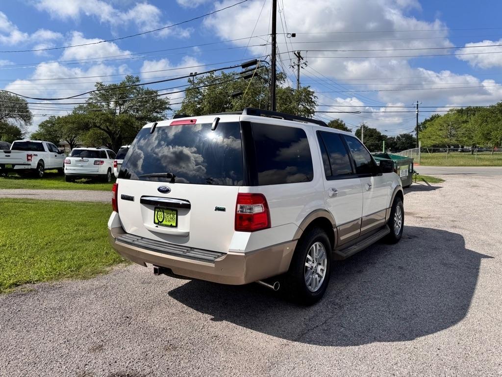Ford Expedition  2014