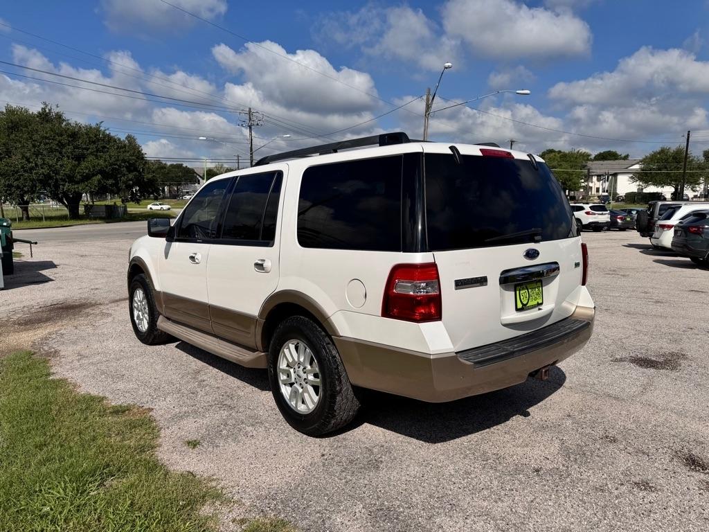 Ford Expedition  2014
