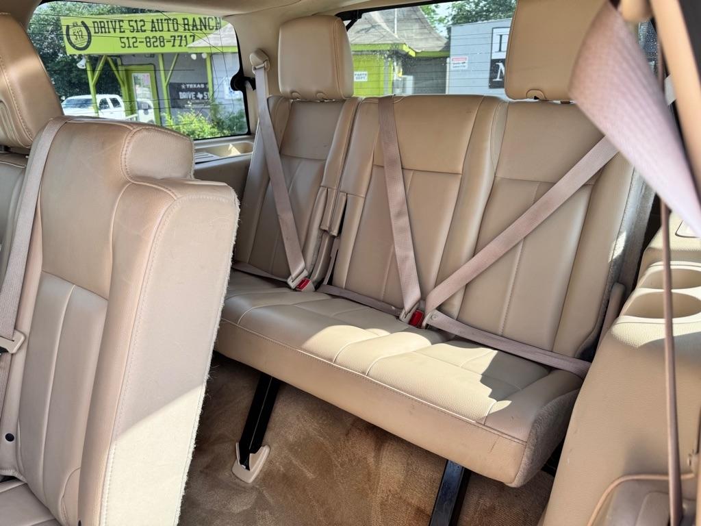 Ford Expedition  2014