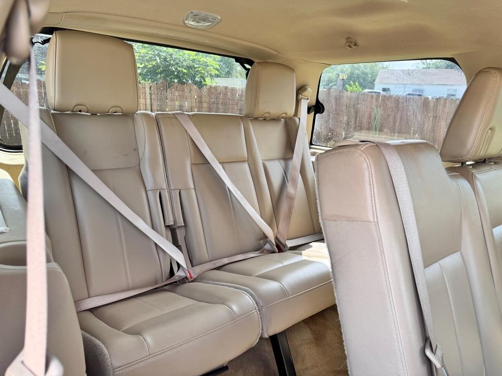 Ford Expedition  2014