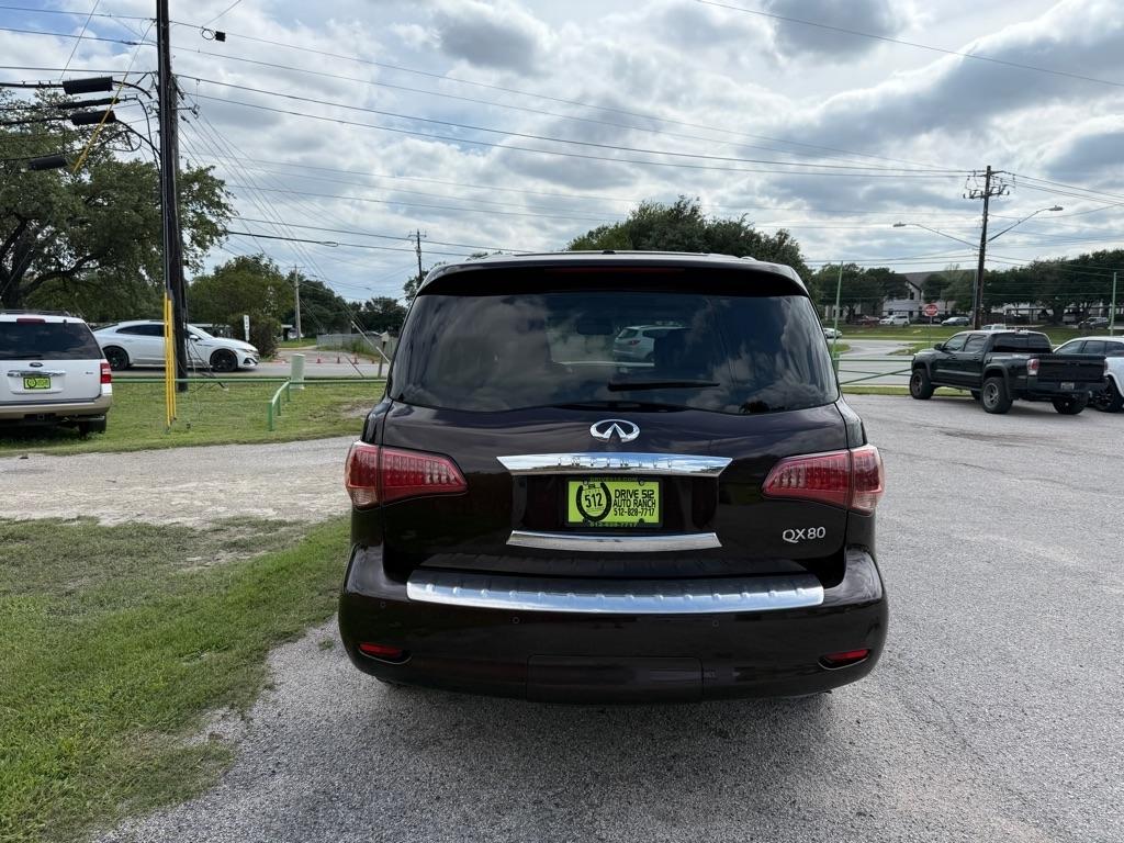 Infiniti QX80  2015