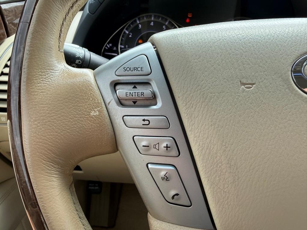 Infiniti QX80  2015