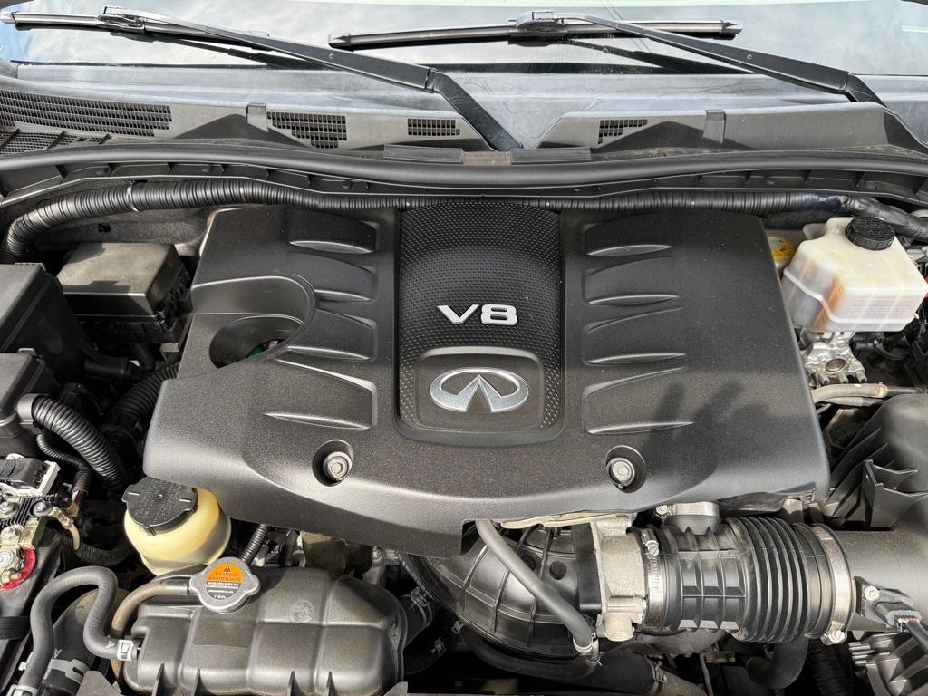 Infiniti QX80  2015