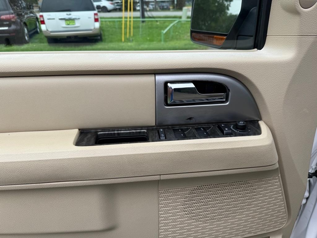 Ford Expedition  2017