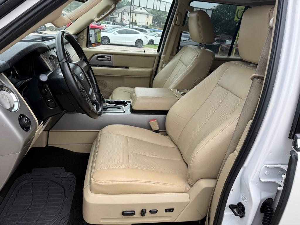 Ford Expedition  2017