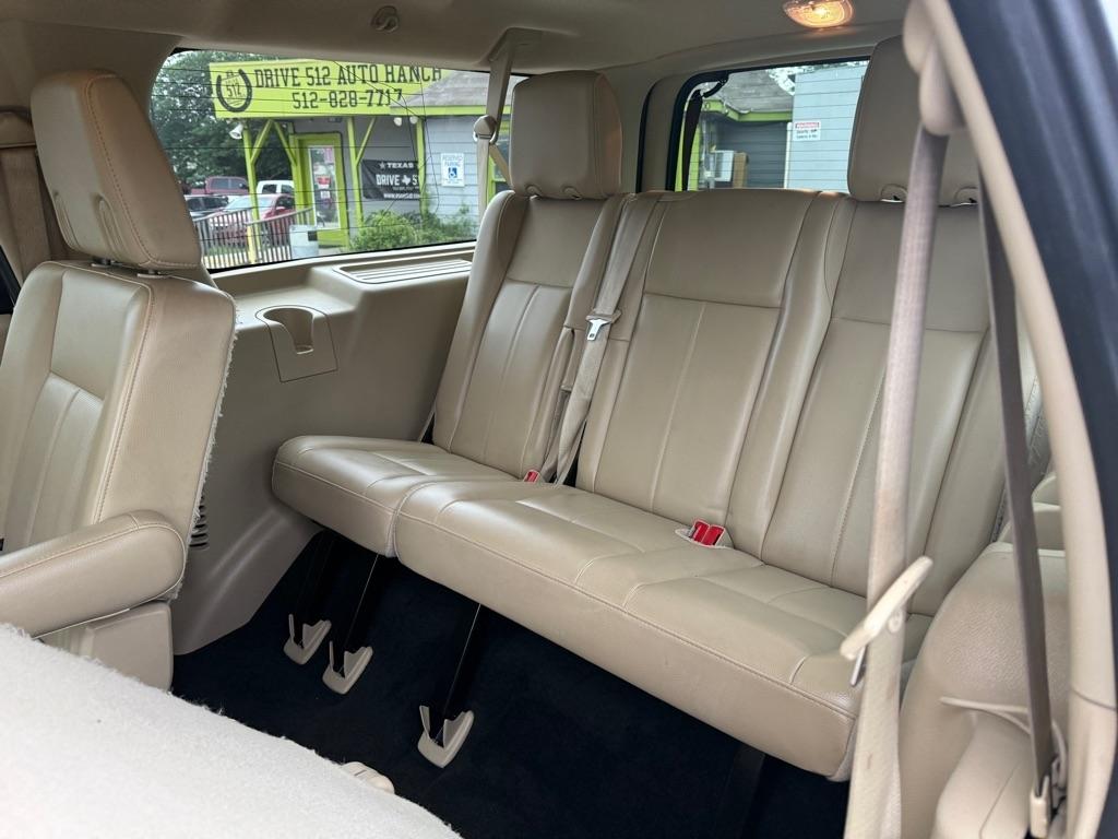 Ford Expedition  2017