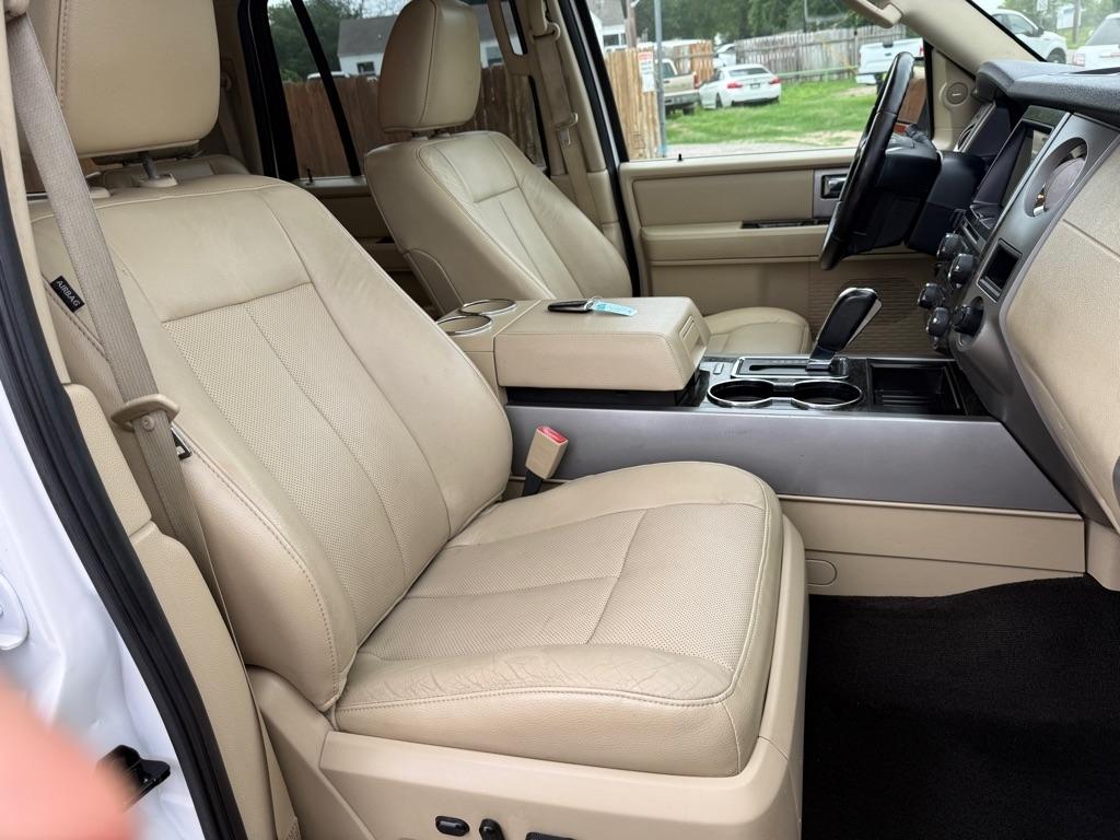 Ford Expedition  2017