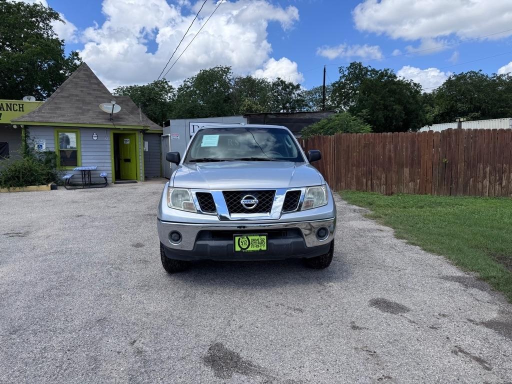 Nissan Frontier  2011