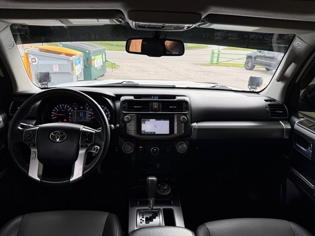 Toyota 4Runner  2016