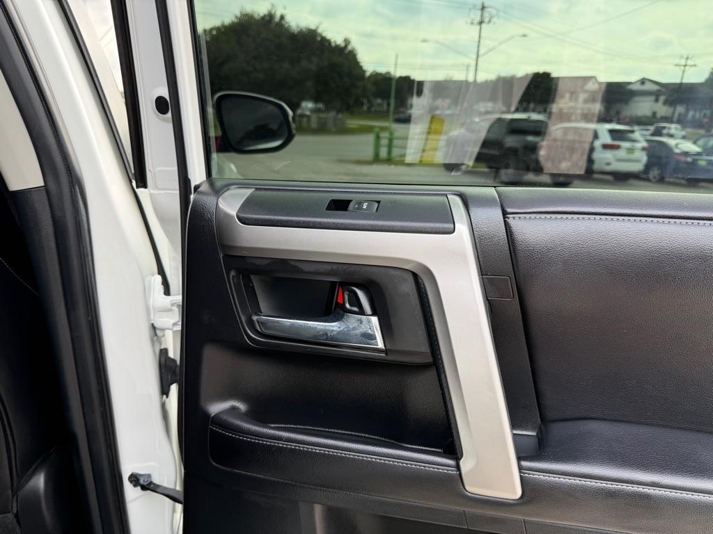 Toyota 4Runner  2016