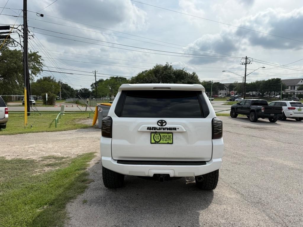 Toyota 4Runner  2016
