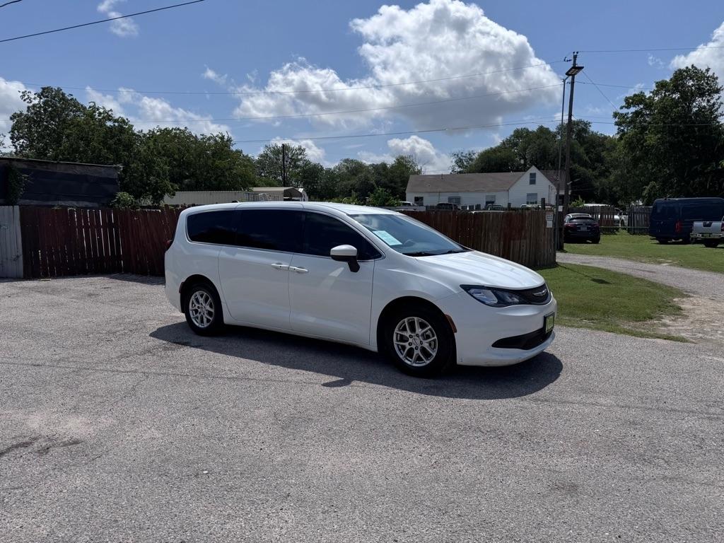 Chrysler Voyager  2022